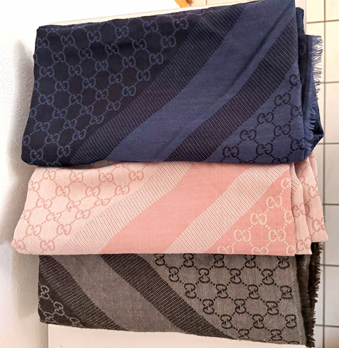 Gucci logo foulard stola - gucci,