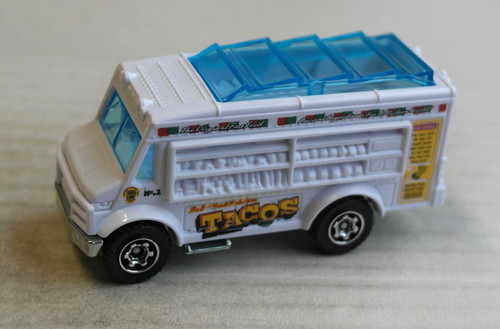Matchbox food truck - food,