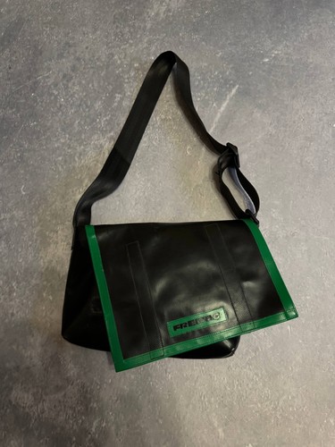 Rare freitag f11 - rare, lassie