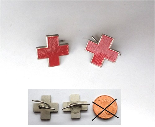 Distintivi croce rossa - croce,