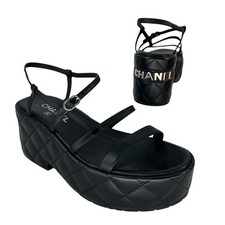 Sandali Chanel 2023 in pelle