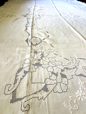 117" x 66" VTG Maderia Raised