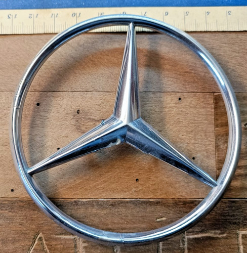 Mercedes benz logo - in, (