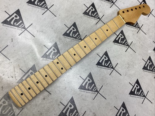 Warmoth strat vintage moderno - strat,