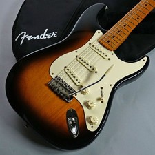 Stratocaster Fender MEX Classic anni 50 usata, peso 3,64 kg