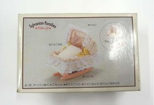 Culla urbana d'epoca "Famiglie