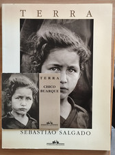 Salgado Sebastiao Terra Libro + Chico Barque Terra Mini CD lingua portoghese