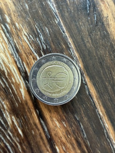 Moneta euro con omino - 2,