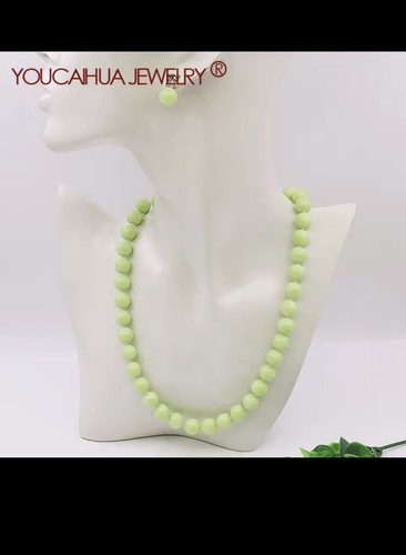 Collana lunga con perle - 45,