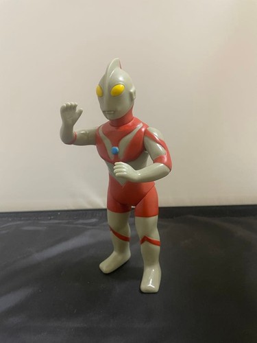 Ultraman 657900 - m1,