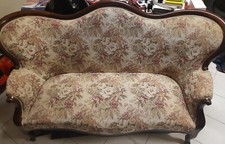 Divano 2 posti stile antico