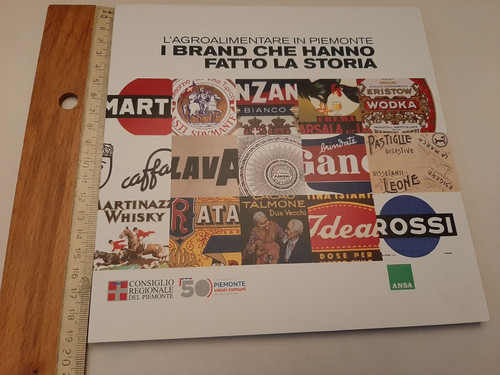 Libro sponsor marchi - marchi, grafica