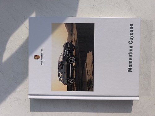 Porsche momentum cayenne - cayenne, buch