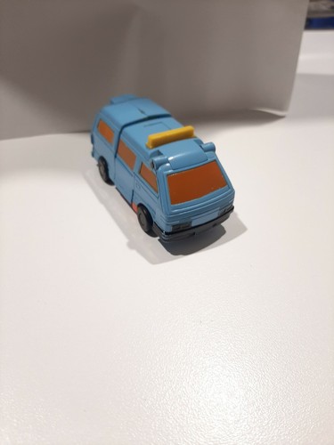 Robot transformers ambulance - robot,
