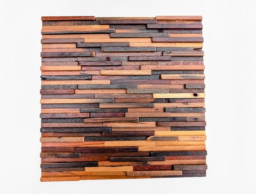 Piastrelle parete legno - parete,
