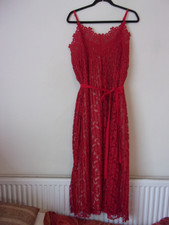 Abito rosso in pizzo Little
