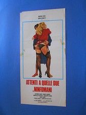 LOCANDINA ATTENTI A QUELLE DUE