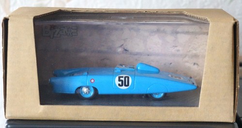 Bizarre panhard riffard - bizarre,