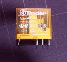 Relè Finder  40.52  bobina 24V AC
