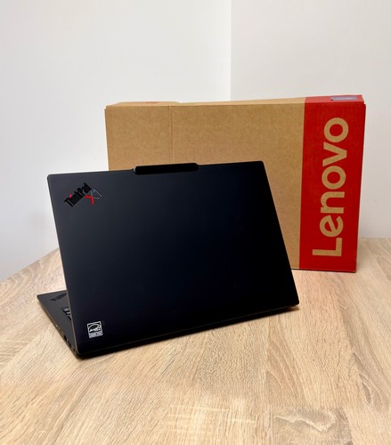 Lenovo thinkpad carbon - x1,