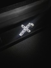 Ciondolo croce moisanitte