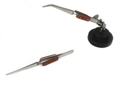 Terza mano con - croce,