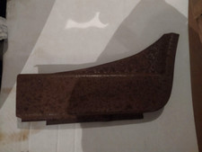 LAMIERATO ANGOLARE ANGOLO PUNTA SOTTOPORTA FIANCATA POSTERIORE SINISTRA FIAT 126