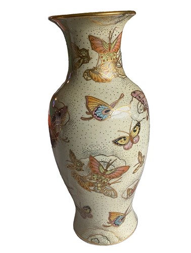 Vaso farfalla orientale