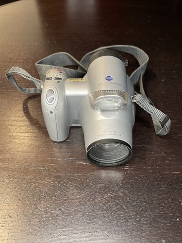 Konica minolta dimage z10 - minolta,
