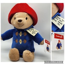 Cappello rosso cappotto