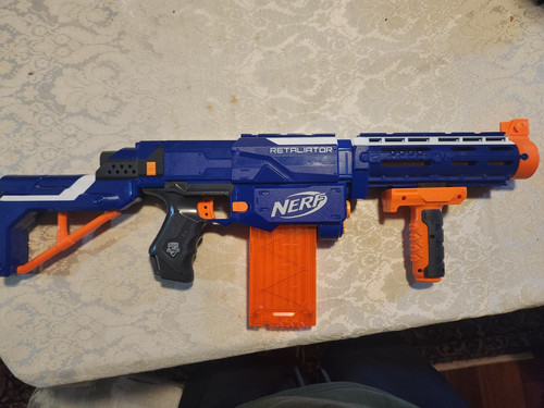 Nerf strike elite retaliator - elite,