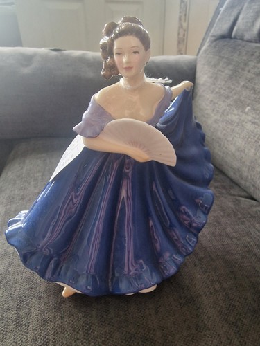 Figurina royal doulton pretty - figurina,