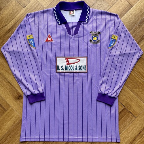Match worn east - worn, 1997