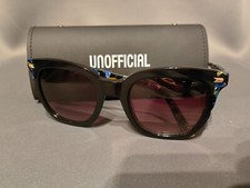Occhiali da sole Unofficial