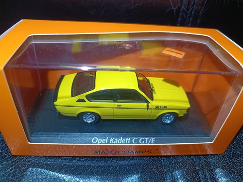 Minichamps opel kadett e - c, gt/e