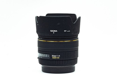 Sigma 30mm hsm - hsm,