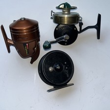 Lotto di 3 mulinelli da pesca