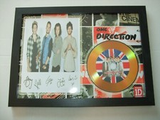 ONE DIRECTION   SIGNED  DISC