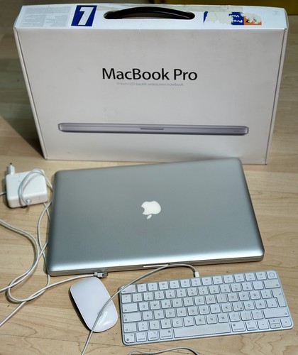 Apple macbook pro - macbook, 17