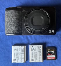 Ricoh GR III 24,24Mpx Fotocamera Digitale Compatta - Nera - Come Nuova