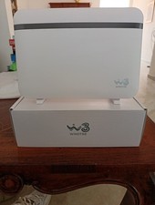 MODEM WINDTRE HUB COMPLETO DI ACCESSORI, CAVO LAN, SCATOLA E ALIMENTAZIONE NUOVO