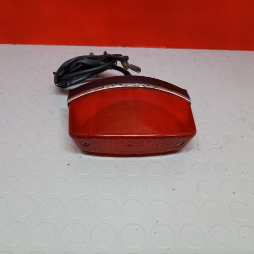 Faro posteriore moto guzzi - posteriore,