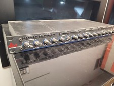 dbx 1046 – Quad Compressor /