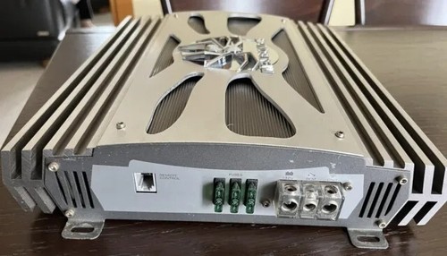 Amplificatore soundstream - amplificatore,