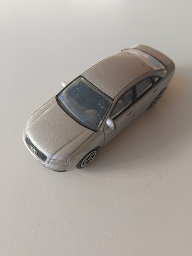 Modellino realtoy audi - audi, a8