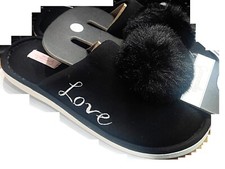 PANTOFOLE NERE PON PON