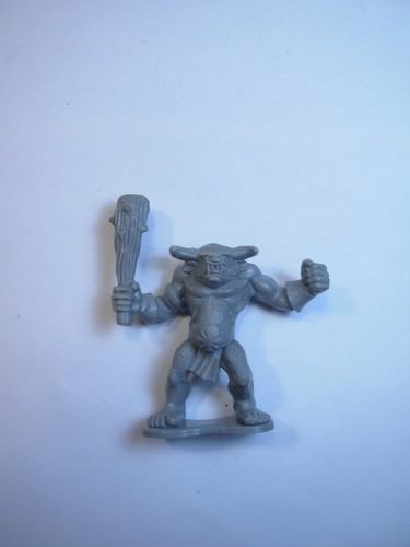 Warhammer quest boxed game - quest,