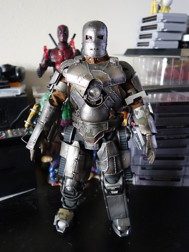 Hot toys iron man - toys,