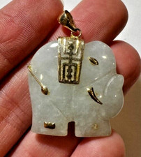 Ciondolo Elefante In Giada