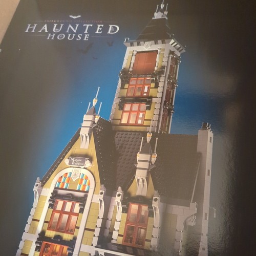 Lego haunted house 10273 - haunted,